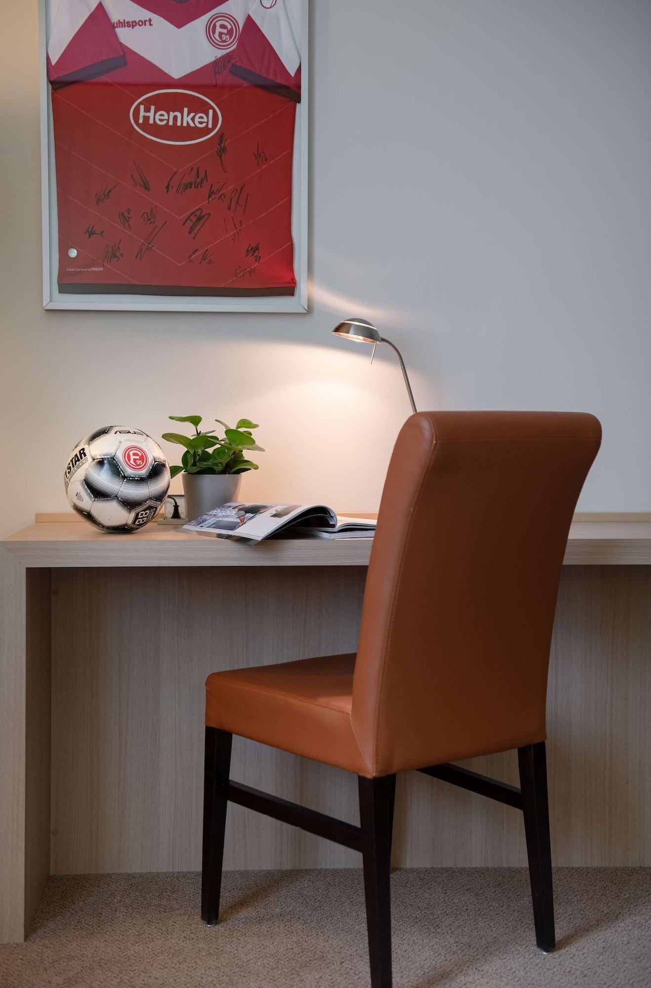 Tulip Inn Hotel Duesseldorf Arena Εξωτερικό φωτογραφία