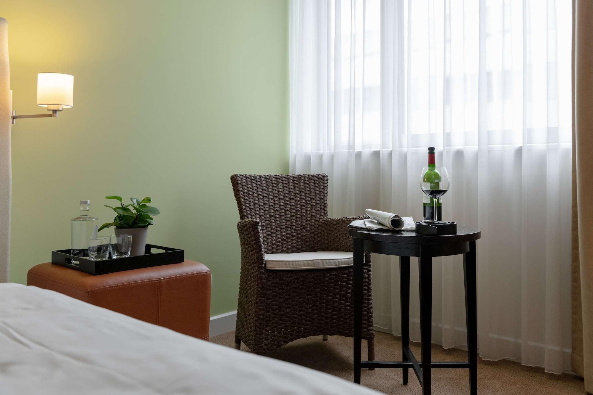 Tulip Inn Hotel Duesseldorf Arena Εξωτερικό φωτογραφία