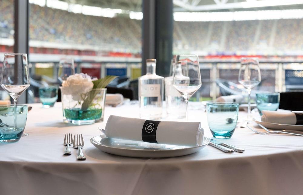 Tulip Inn Hotel Duesseldorf Arena Εξωτερικό φωτογραφία