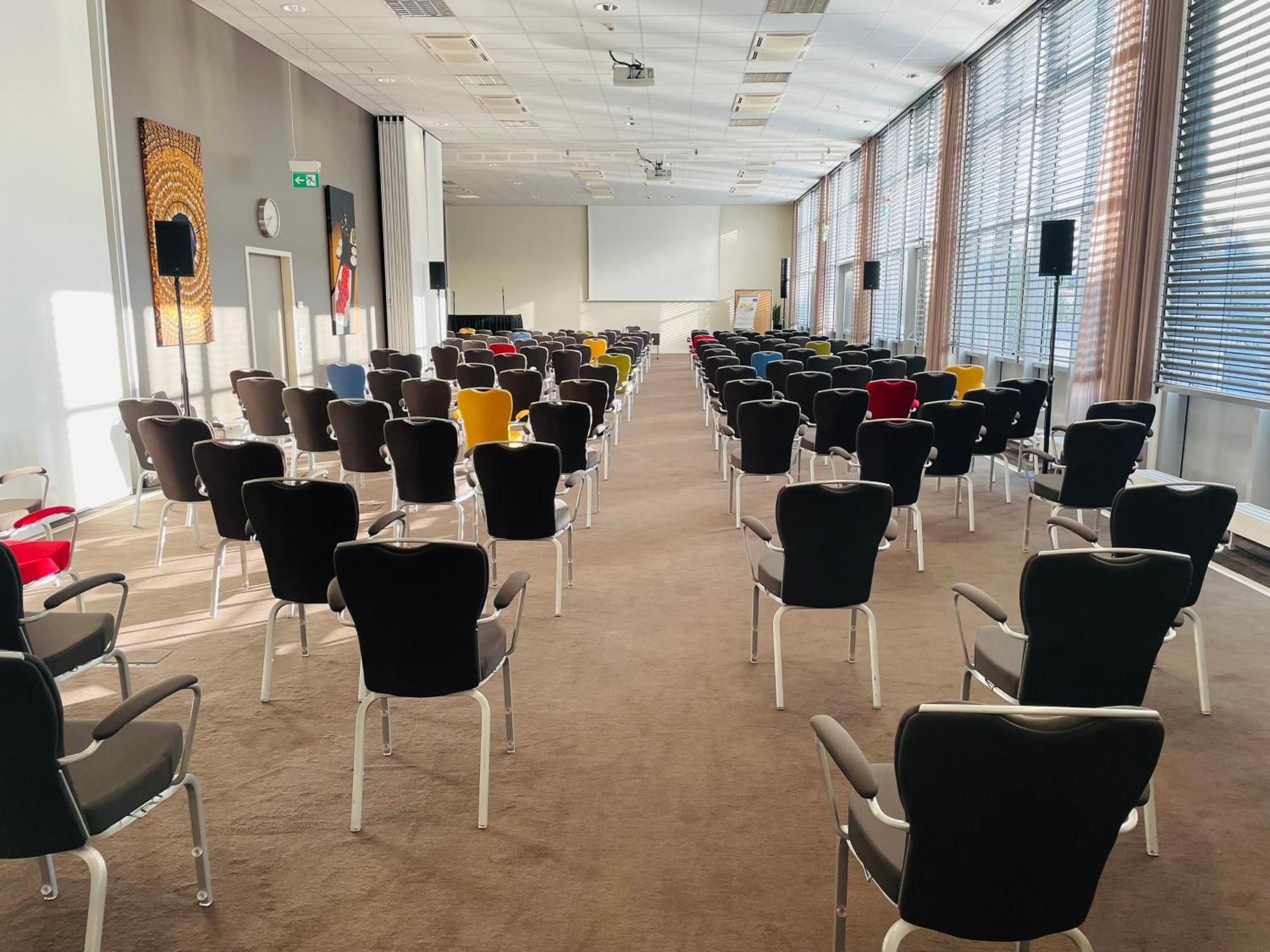 Tulip Inn Hotel Duesseldorf Arena Εξωτερικό φωτογραφία